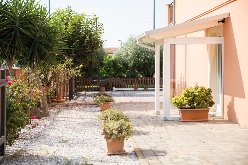 Dolce Dormire Civitanova Civitanova Marche Exterior foto
